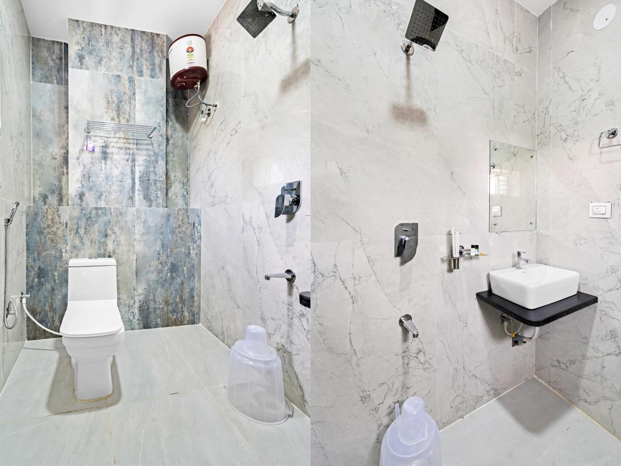 Hotel Sky Land Khammam Экстерьер фото