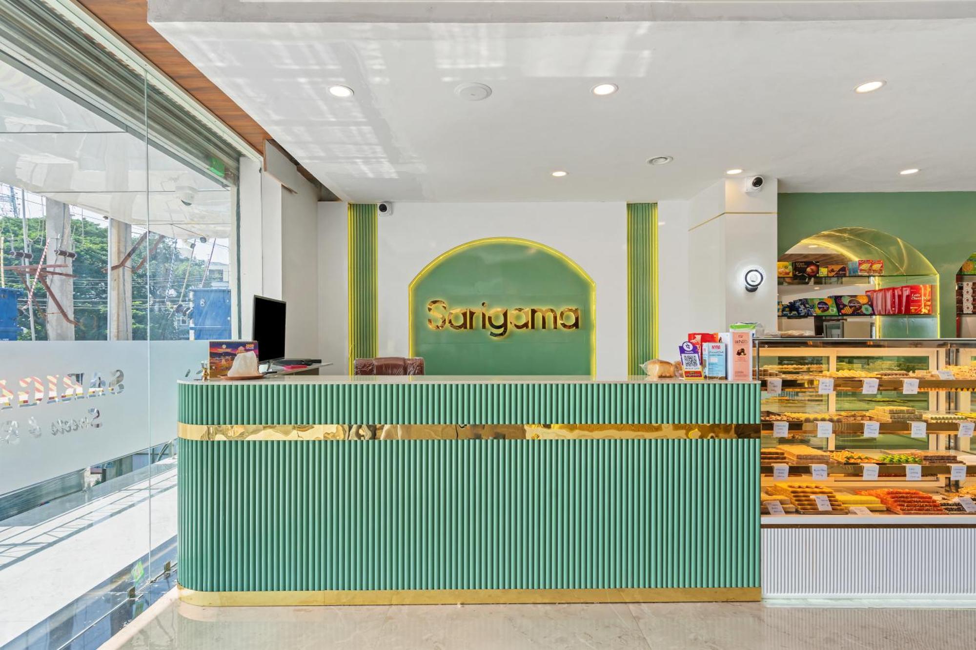 Hotel Sky Land Khammam Экстерьер фото